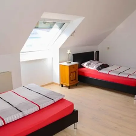 Monteurzimmer & Ferienwohnung Gunther Klement Gæstehus Aurach